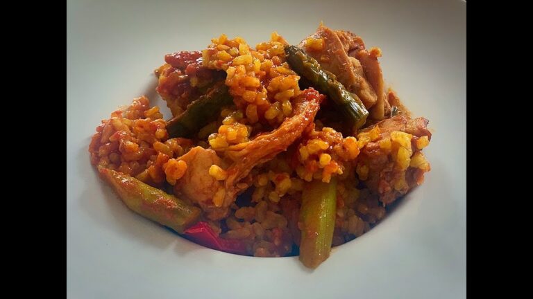 Arroz integral con conejo y verduras
