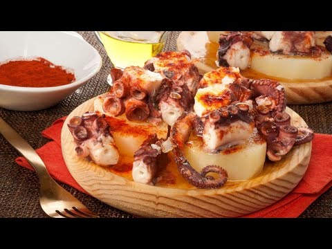 Patatas con pulpo a la gallega