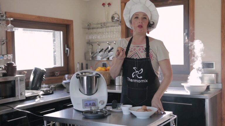 Tortilla de patatas con cebolla thermomix