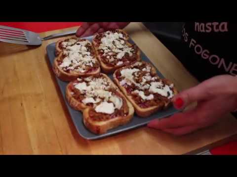 Tostas de queso de cabra y mermelada