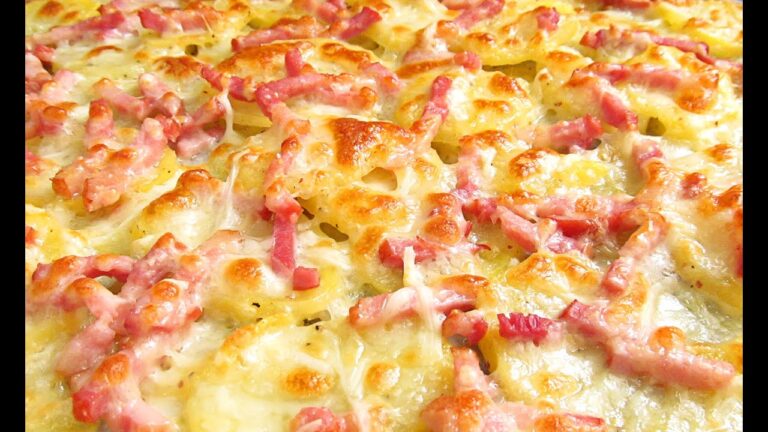 Patatas al horno con bacon y queso
