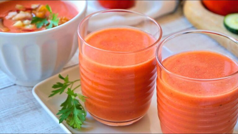 Cómo se hace el gazpacho andaluz