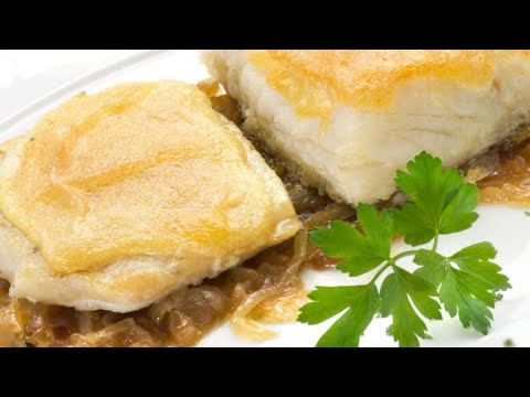 Bacalao a la plancha con cebolla