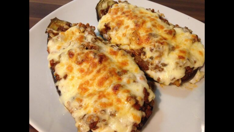 Berenjenas rellenas al horno con queso