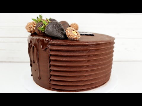 Como decorar un bizcocho de chocolate