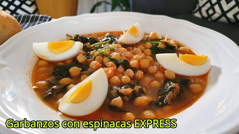 Garbanzos de bote con espinacas y huevo duro