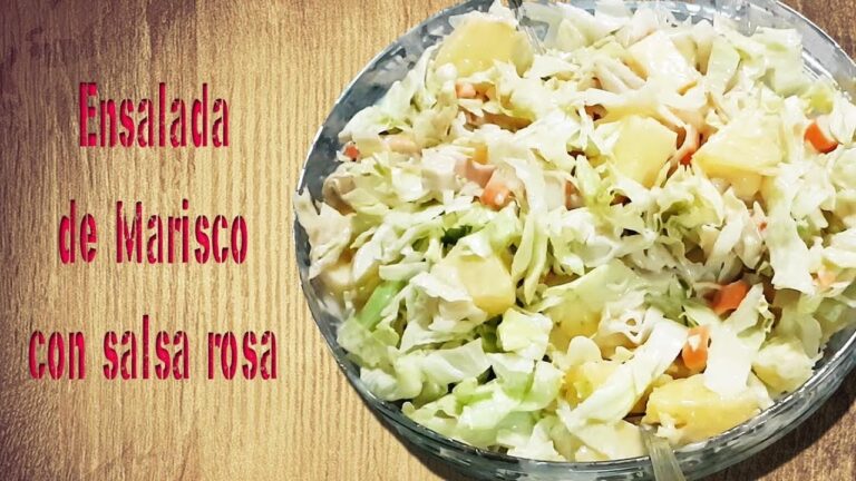 Ensalada de marisco con salsa rosa