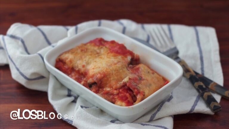 Pastel de berenjenas tomate y queso