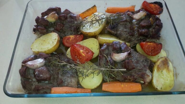 Carrilleras de cerdo al horno con patatas