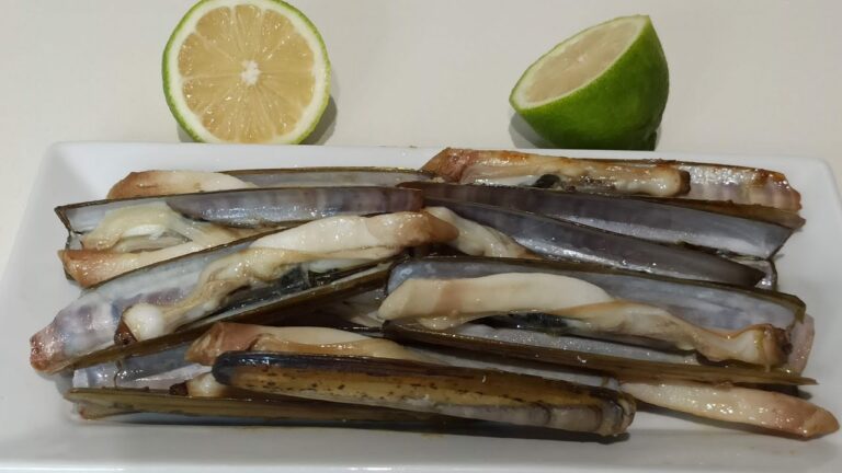 Navajas a la plancha con limón