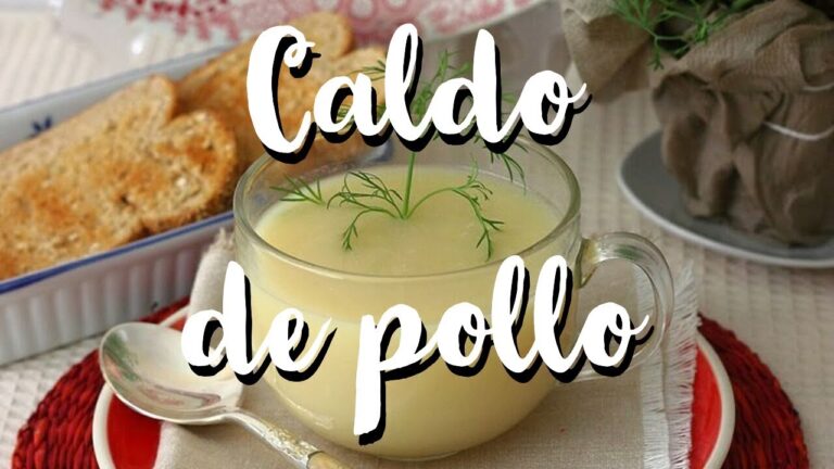 Caldo de pollo en olla normal