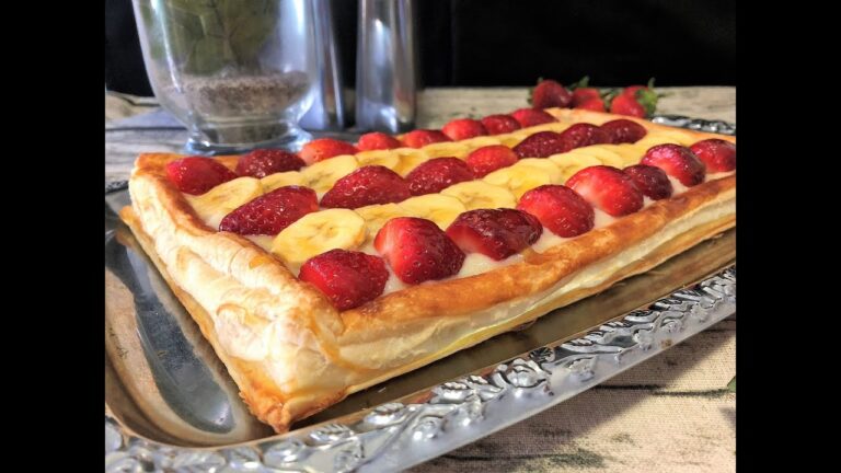 Hojaldre con crema pastelera y frutas