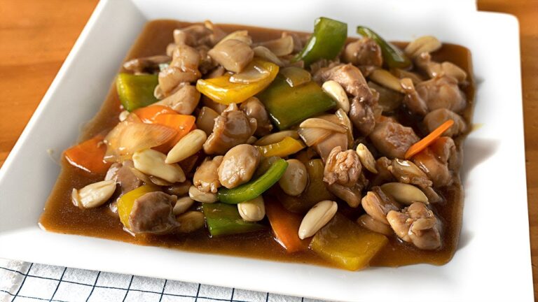 Cómo se hace el pollo con almendras