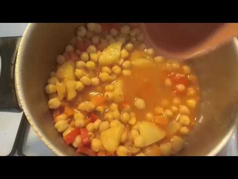 Potaje de garbanzos de bote con verduras