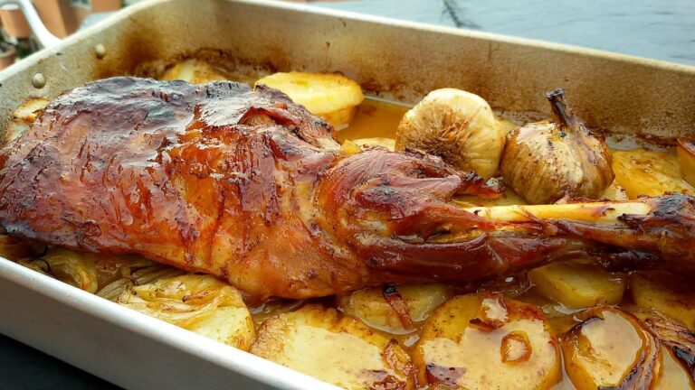Pierna cordero al horno con patatas
