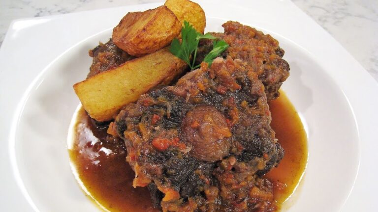 Como cocinar cola de toro con patatas