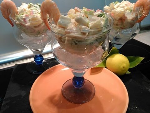 C&oacute;ctel de gambas y palitos de cangrejo