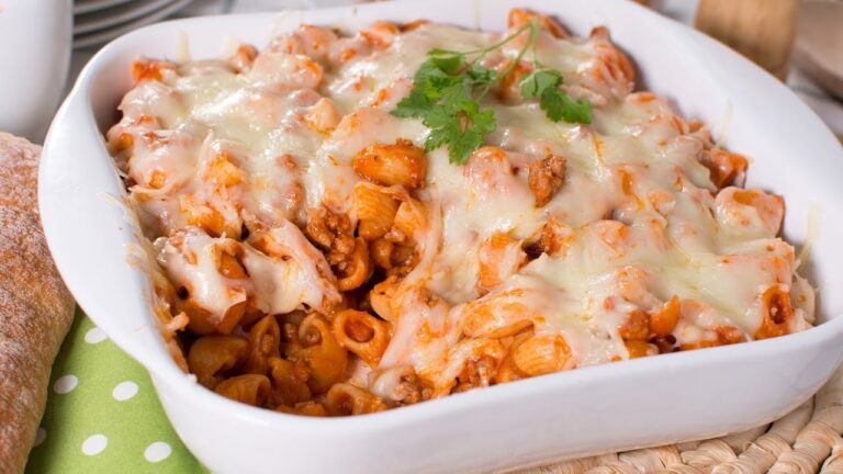 Macarrones al horno con carne picada