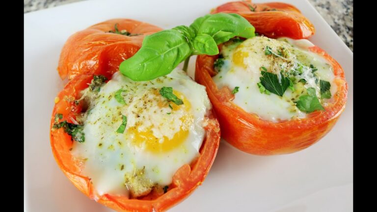Tomates rellenos al horno con huevo