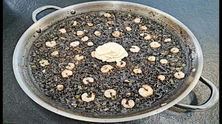Receta arroz negro con chipirones y gambas
