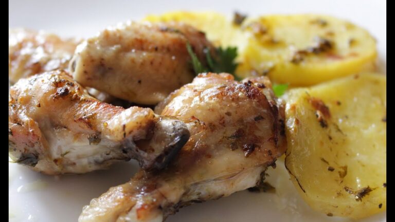 Pollo al ajillo con patatas al horno