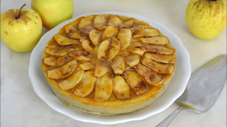 Tarta de manzana y galletas en microondas