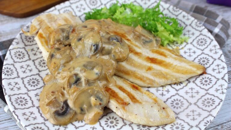 Pechuga de pollo en salsa de champiñones sin nata
