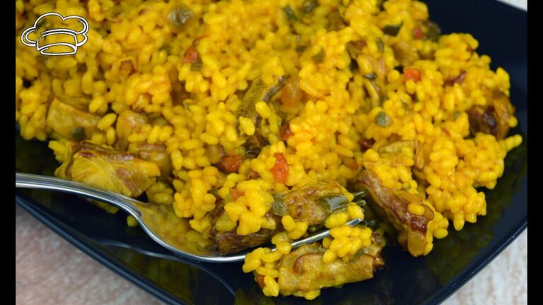 Arroz con carne picada y verduras
