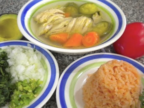 Caldo de pollo en olla express