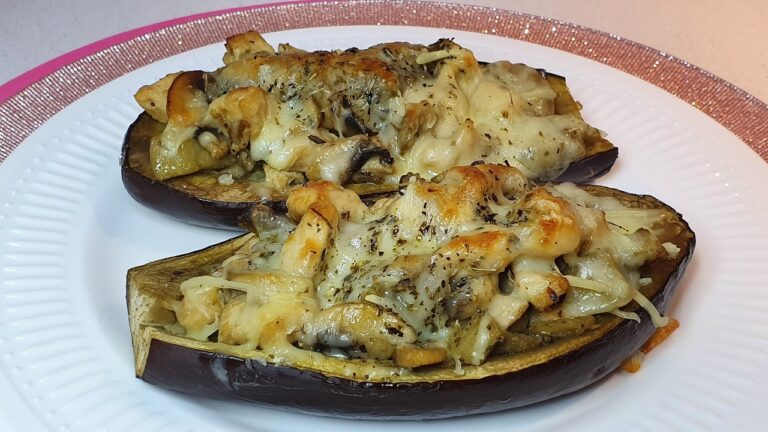 Berenjenas rellenas de pollo y champiñones
