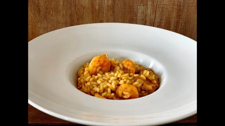 Arroz caldoso con langostinos y calamares
