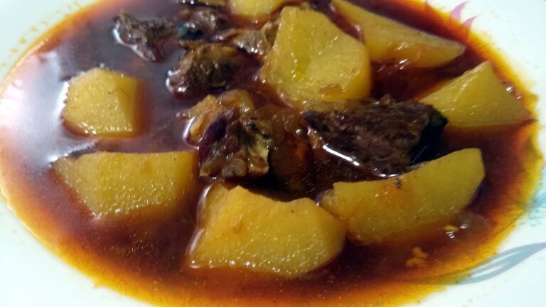 Guiso de cordero con patatas en olla express