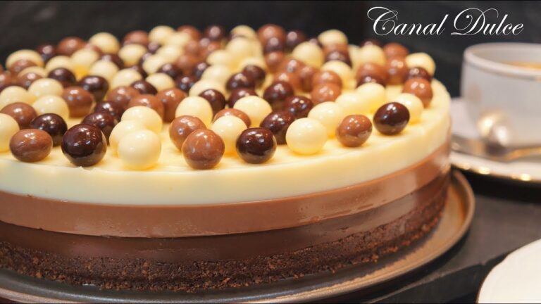Tarta de tres chocolates con cuajada