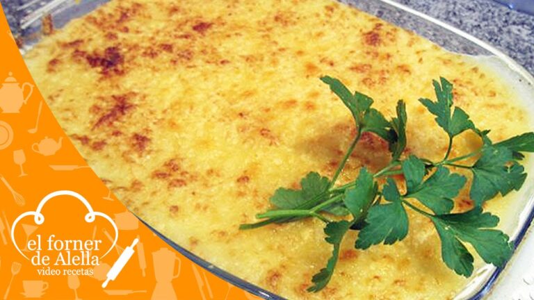Patatas con carne picada y queso al horno
