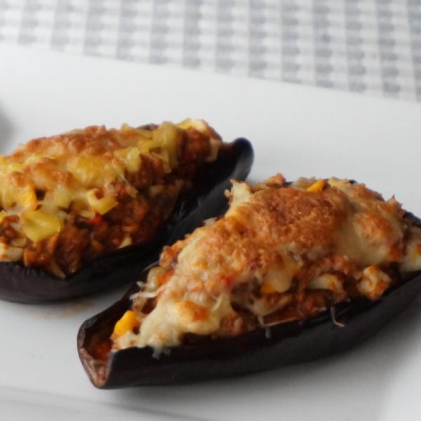 Berenjenas rellenas de atun y verduras