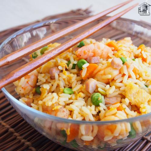 Cómo se hace el arroz tres delicias