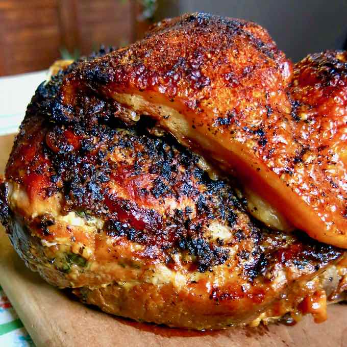Pierna de cerdo al horno crujiente